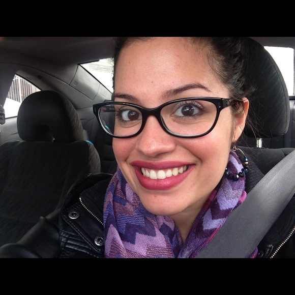 Meet your Posher, Lore - Picture 2 of 2